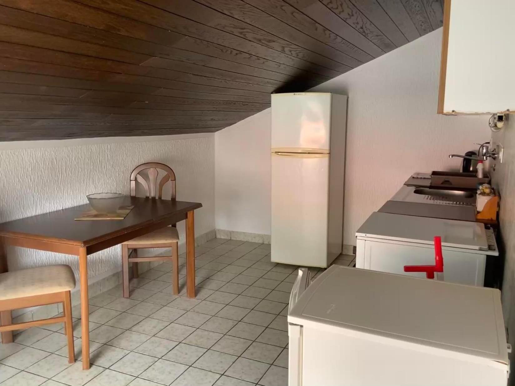 Apartments Dunja Sveti Stefan Eksteriør billede