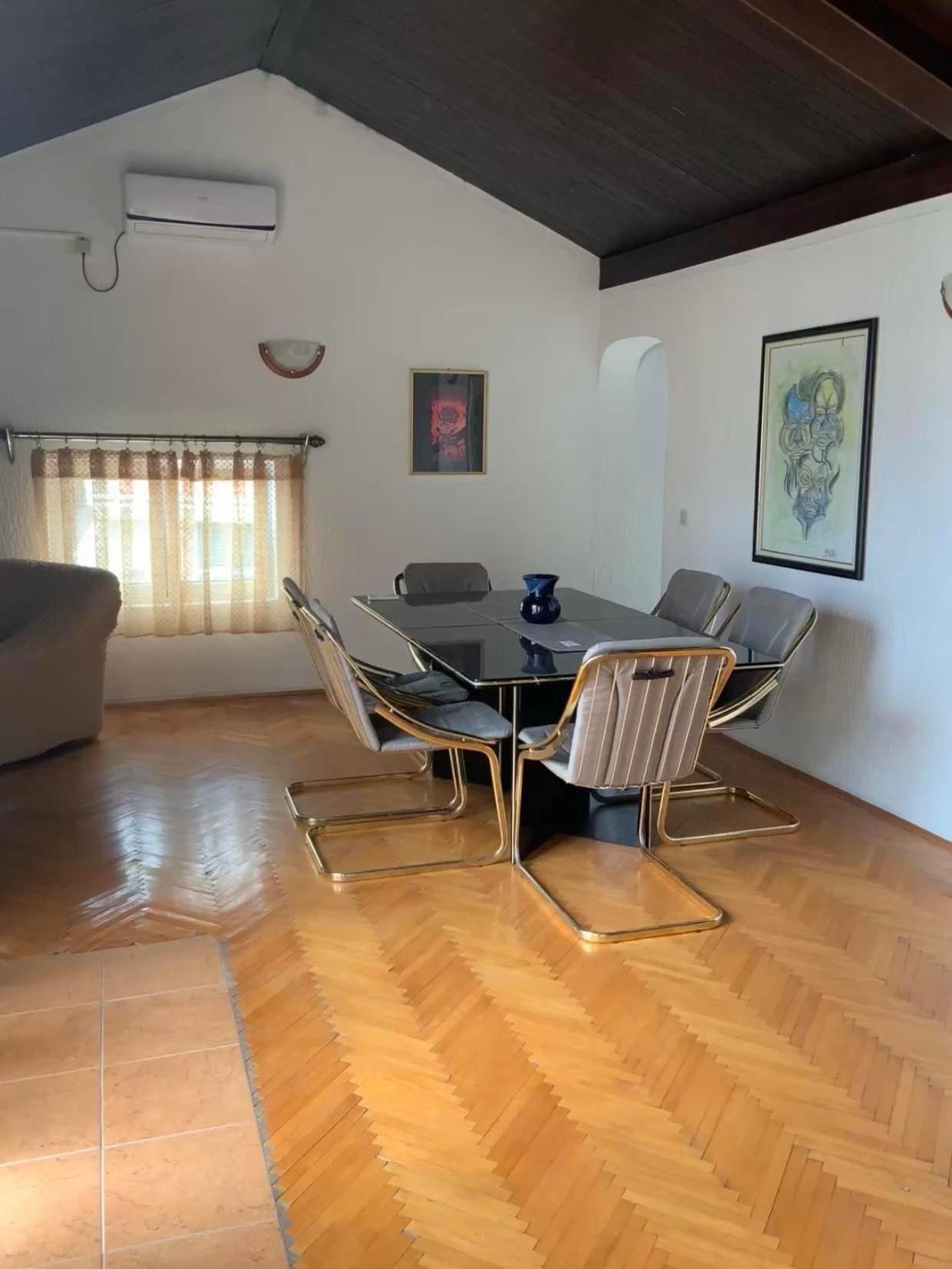 Apartments Dunja Sveti Stefan Eksteriør billede